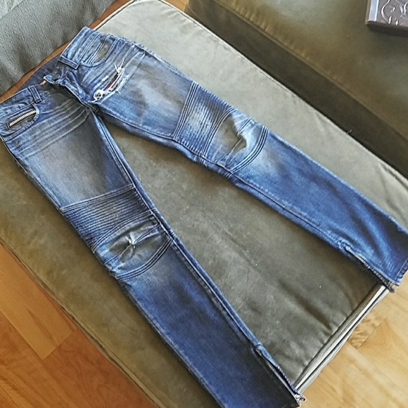 Rockstar Sushi Jeans - Picture 1 of 7